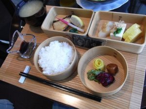 13007201_688517897955071_6143437670353005069_n