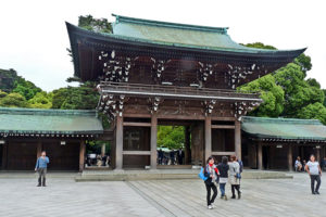 entree-sanctuaire-meiji-jingu