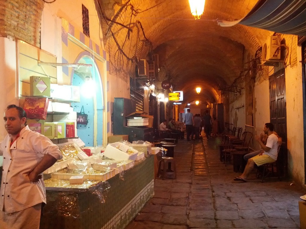 Tunis medina -le nuit de ramadan (9)